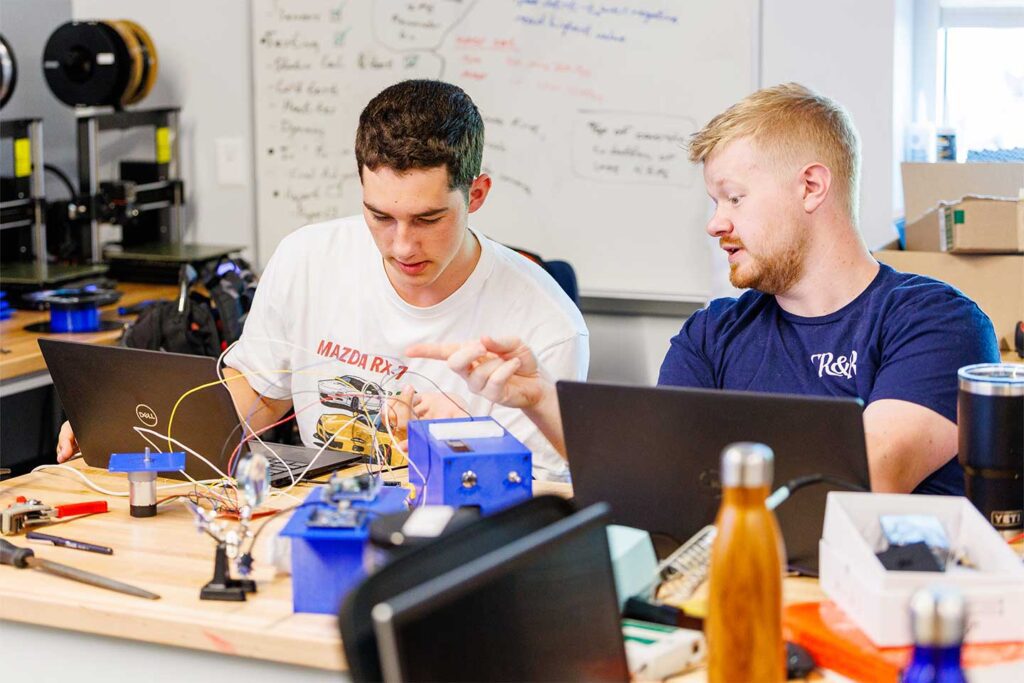 CSU students completing their senior engineering project.
